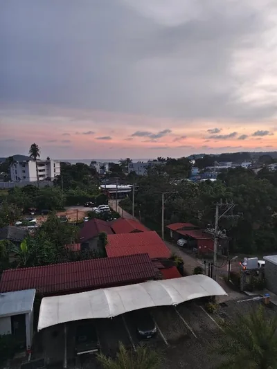 Appartement met één slaapkamer, balkon en zeezicht — Babylon Sky Garden